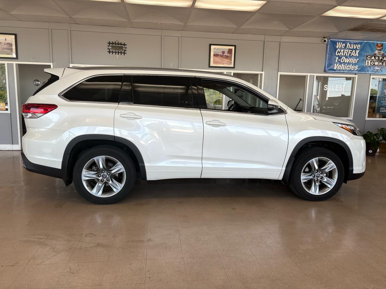 Toyota Highlander Limited V6 AWD (Natl) 2019
