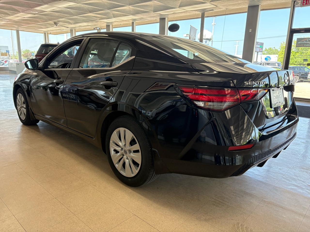 Nissan Sentra S CVT 2024