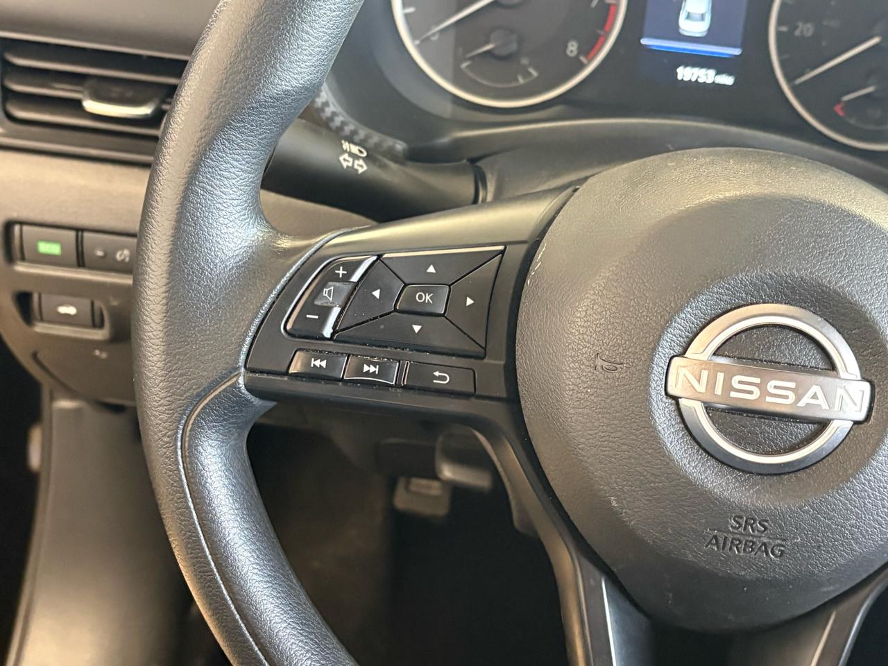 Nissan Sentra S CVT 2024