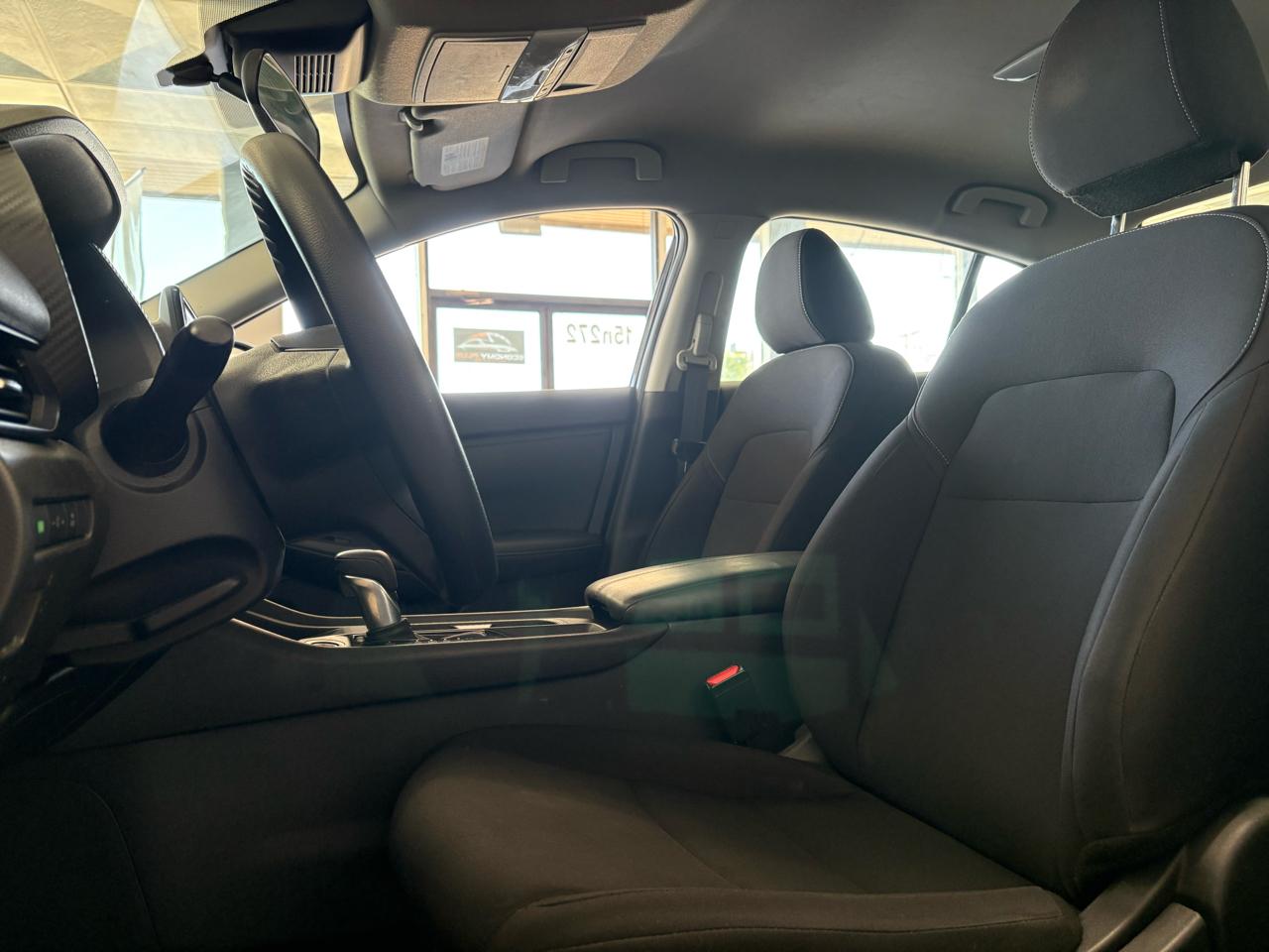Nissan Sentra S CVT 2024