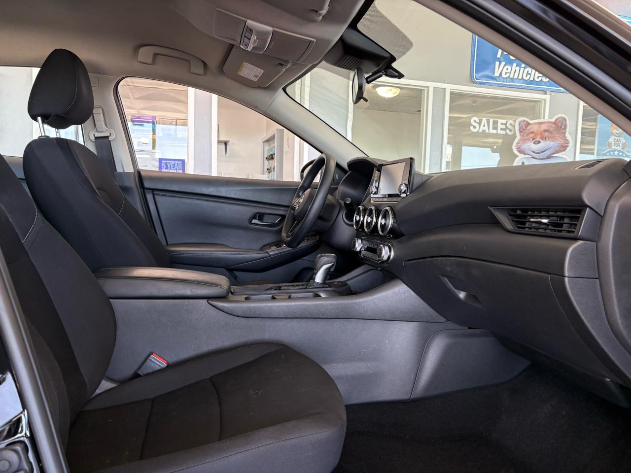 Nissan Sentra S CVT 2024