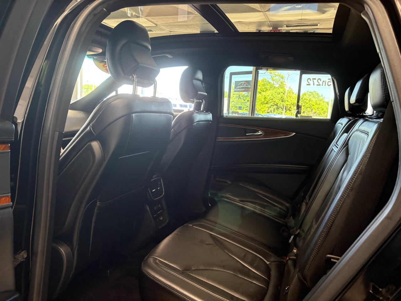 Cadillac Escalade 4WD 4dr Luxury Collection 2016