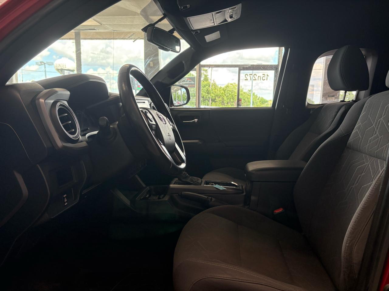 Toyota Tacoma 2WD Access Cab V6 AT TRD Sport (Natl) 2016