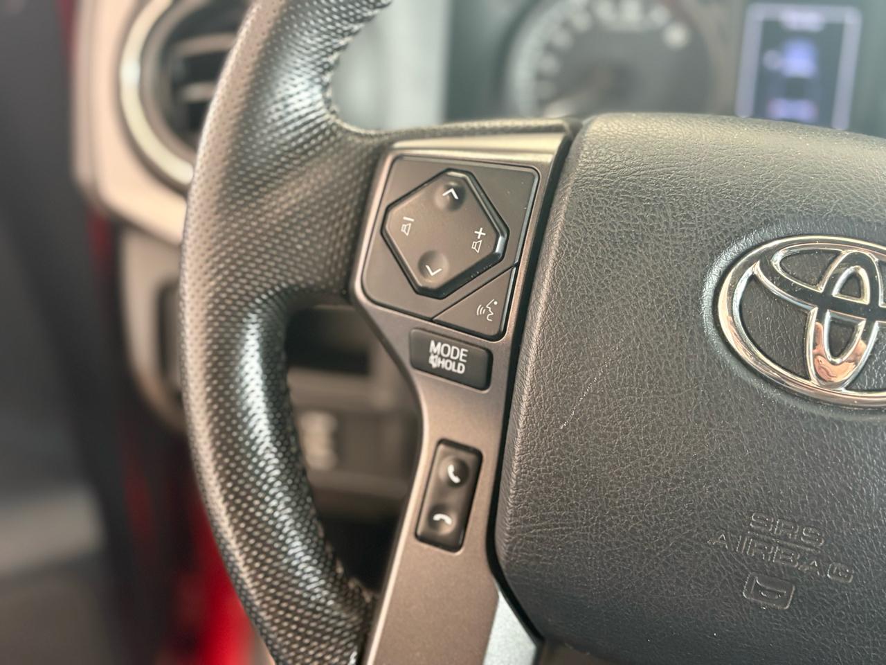 Toyota Tacoma 2WD Access Cab V6 AT TRD Sport (Natl) 2016
