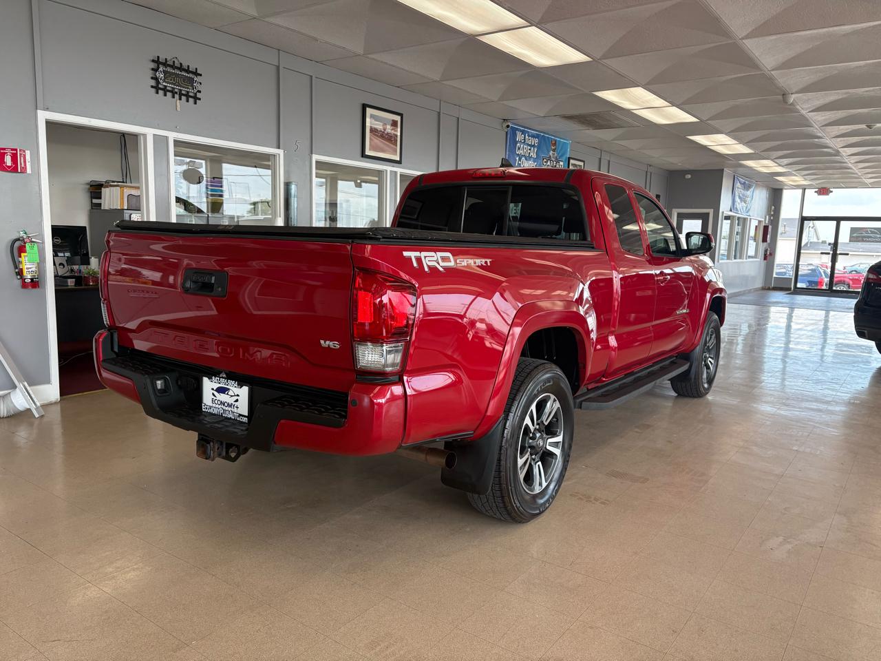 Toyota Tacoma 2WD Access Cab V6 AT TRD Sport (Natl) 2016