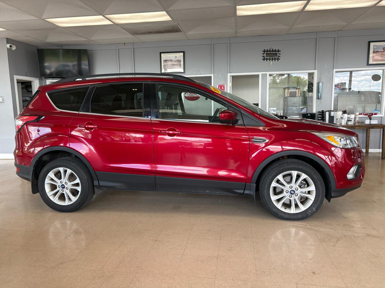 Ford Escape SEL 4WD 2018