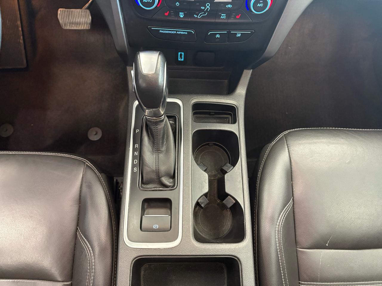 Ford Escape SEL 4WD 2018
