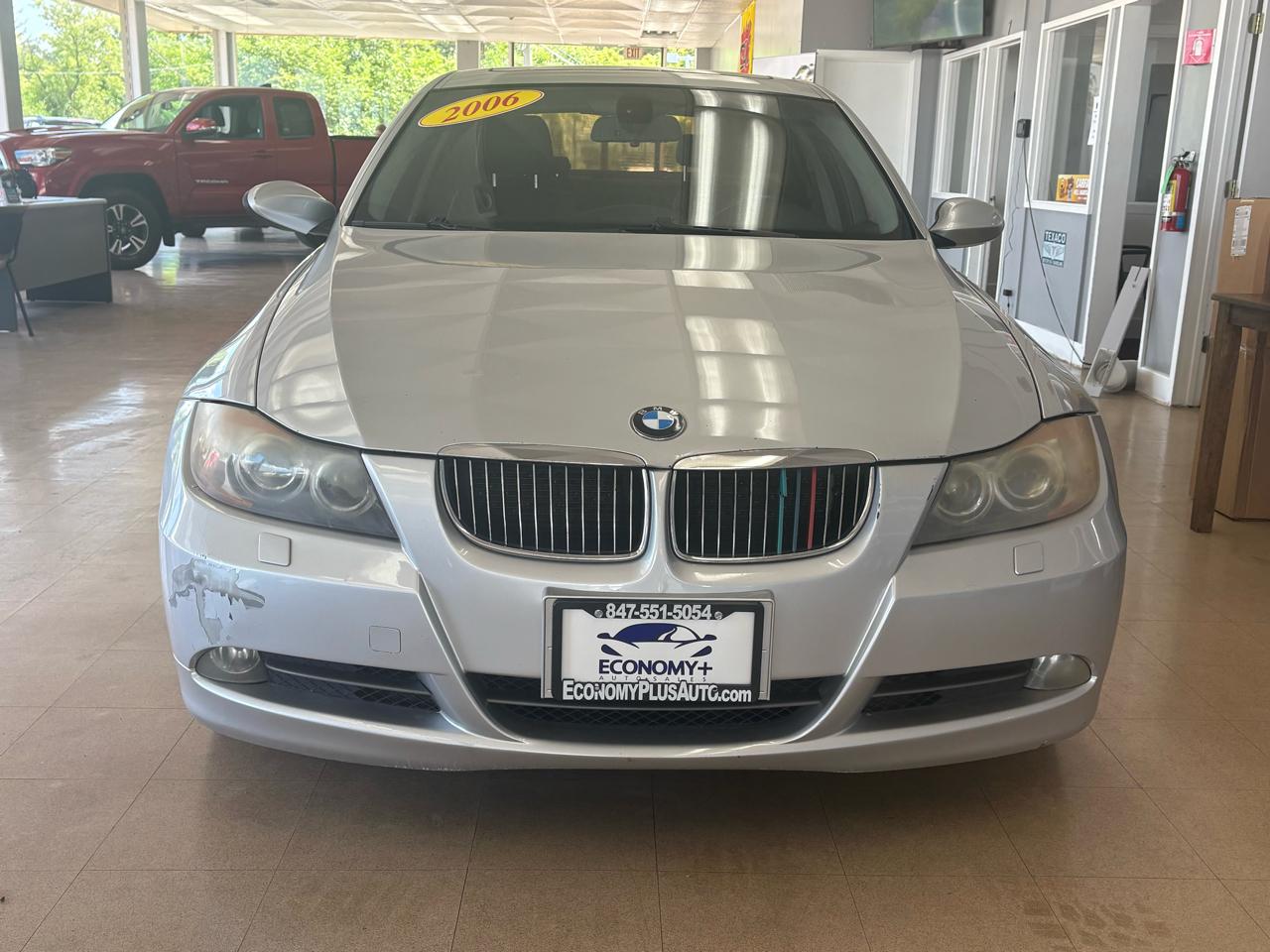 BMW 3 Series 330xi 4dr Sdn AWD 2006