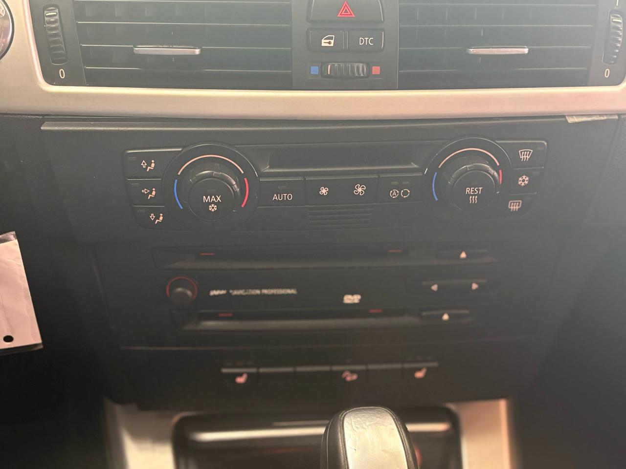 BMW 3 Series 330xi 4dr Sdn AWD 2006