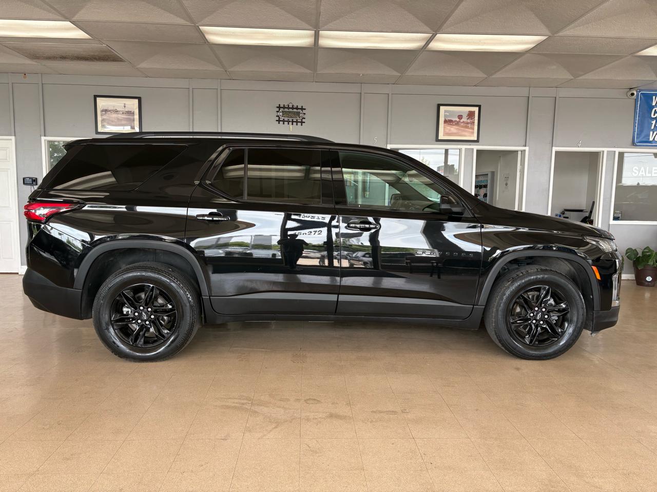 Chevrolet Traverse FWD 4dr LS w/1LS 2023
