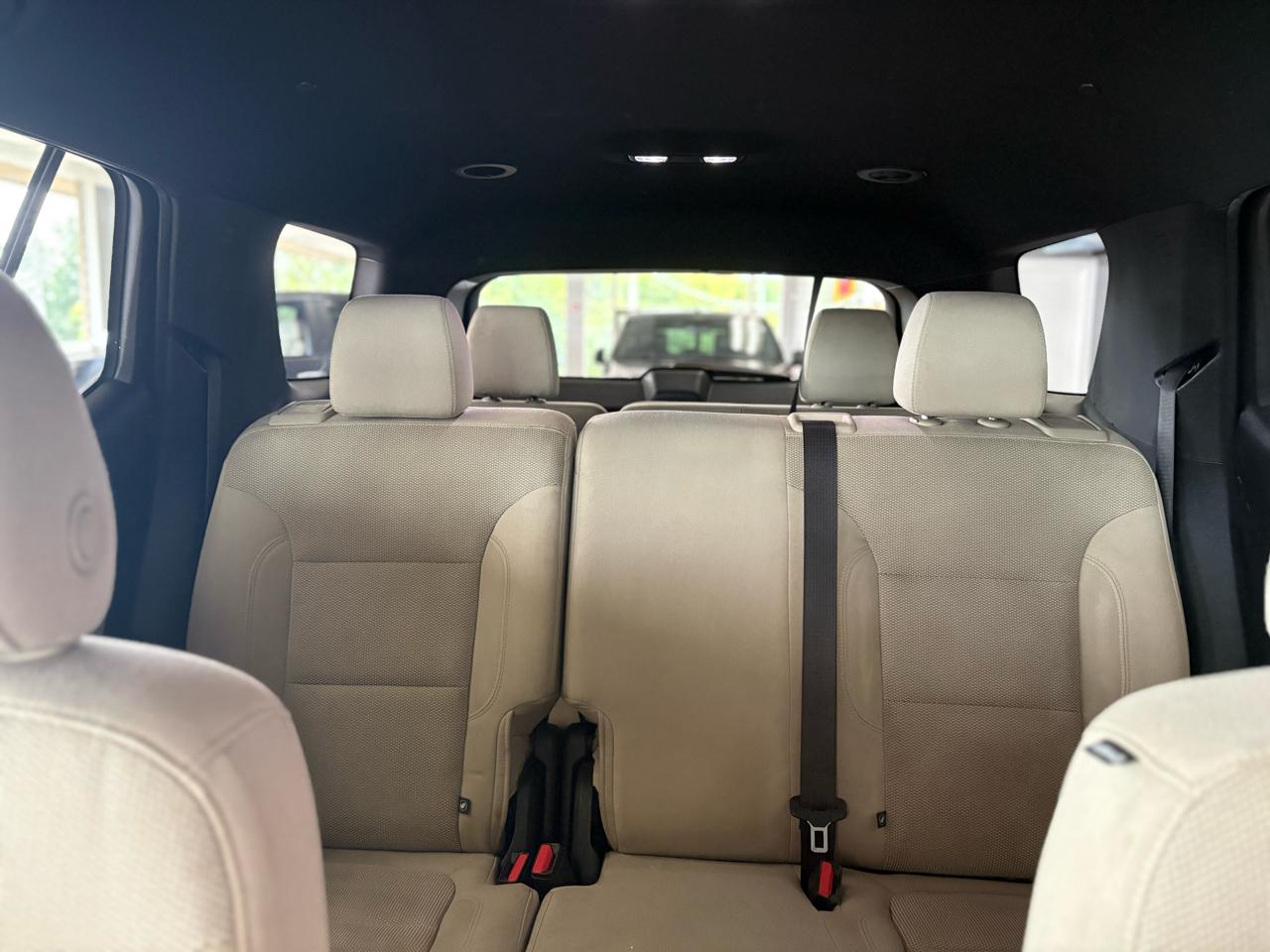 Chevrolet Traverse FWD 4dr LS w/1LS 2023
