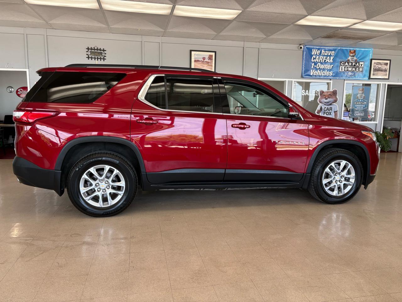 Chevrolet Traverse AWD 4dr LT Cloth w/1LT 2020