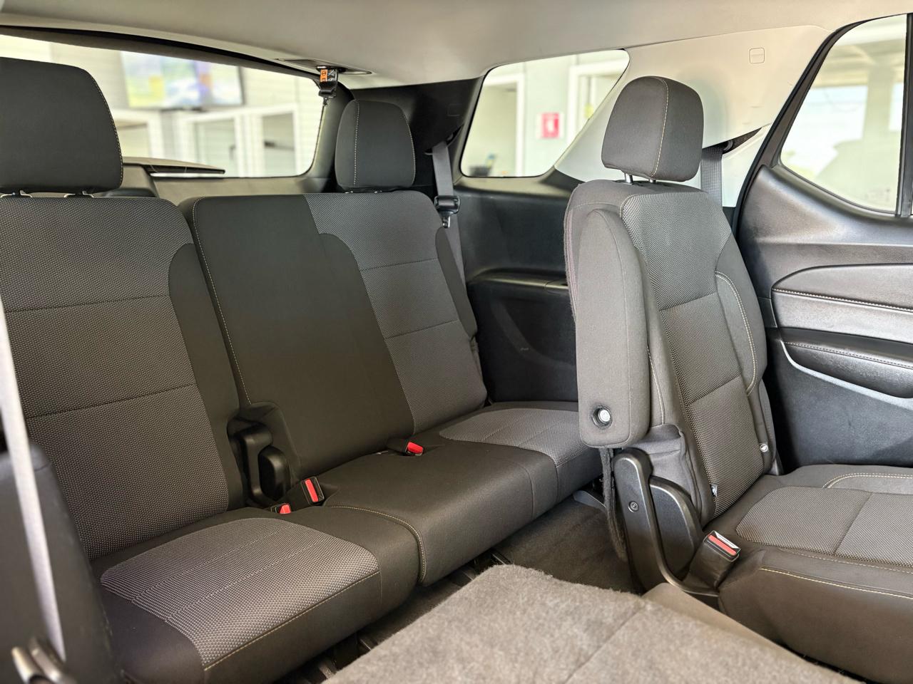 Chevrolet Traverse AWD 4dr LT Cloth w/1LT 2020