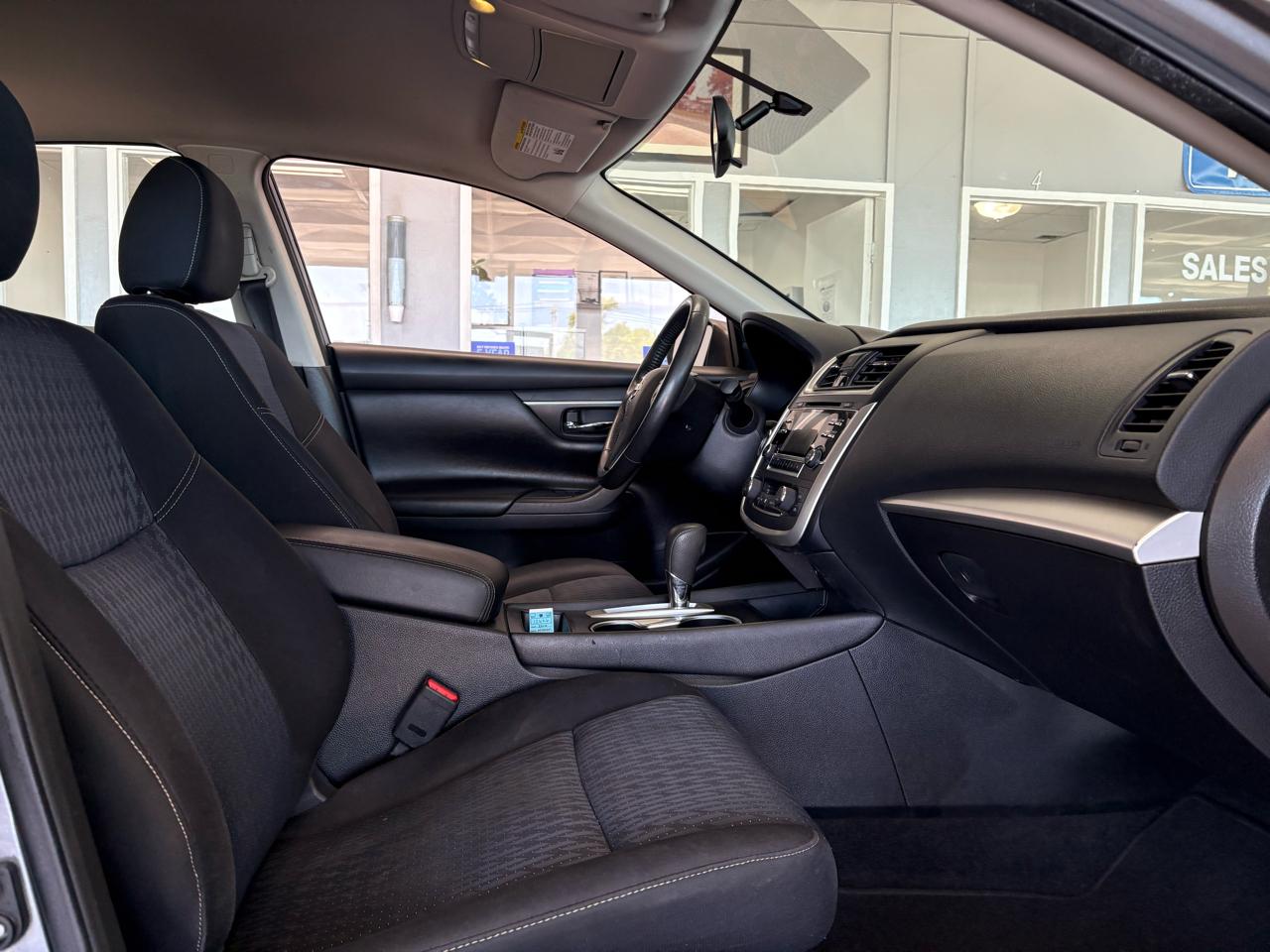 Nissan Altima 4dr Sdn I4 2.5 S 2016