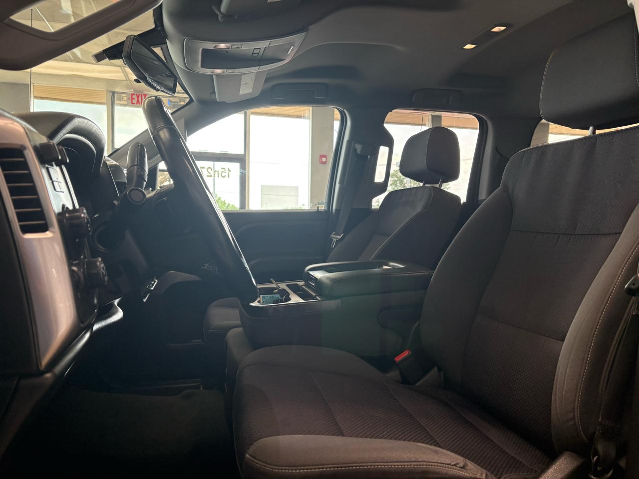 Chevrolet Silverado 1500 4WD Double Cab 143.5" LT w/1LT 2018