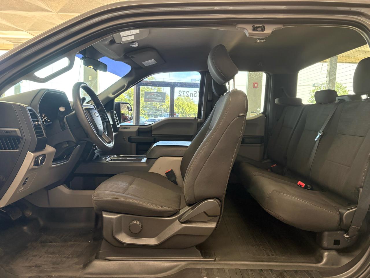 Ford F-150 Lariat 4WD SuperCab 6.5' Box 2018