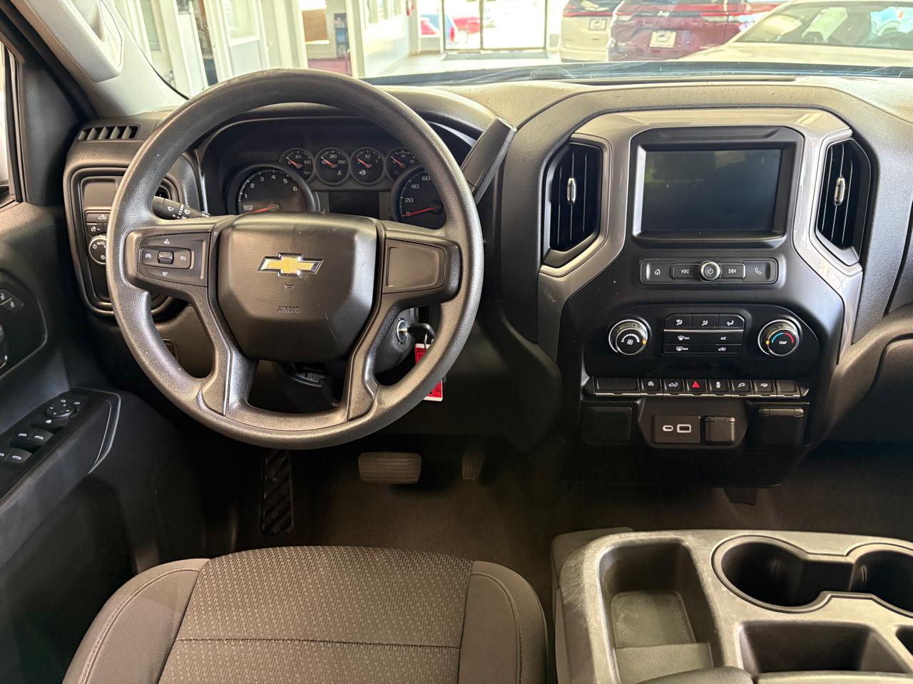 Chevrolet Silverado 1500 2WD Crew Cab 147" Custom 2021