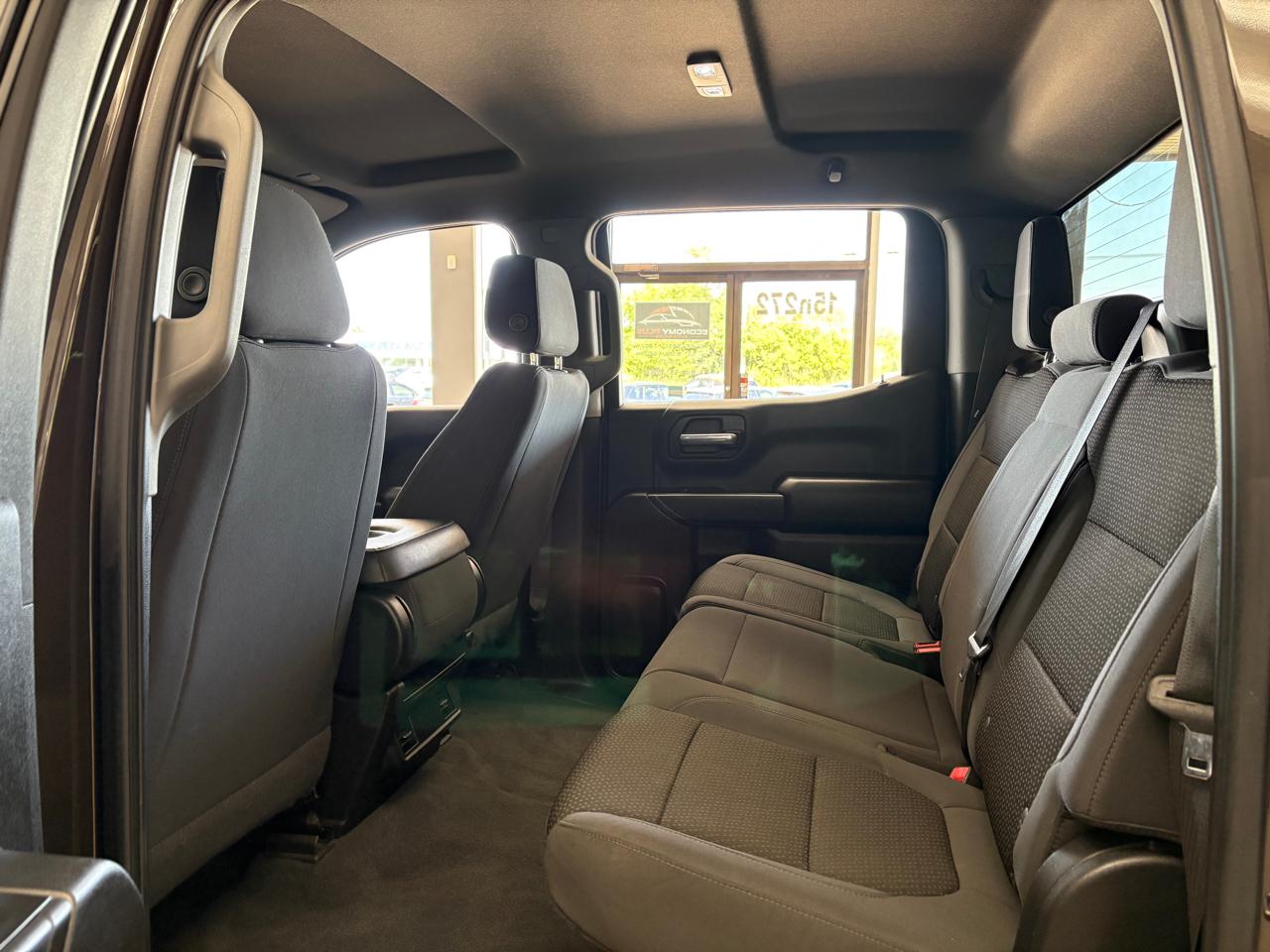 Chevrolet Silverado 1500 2WD Crew Cab 147" Custom 2021