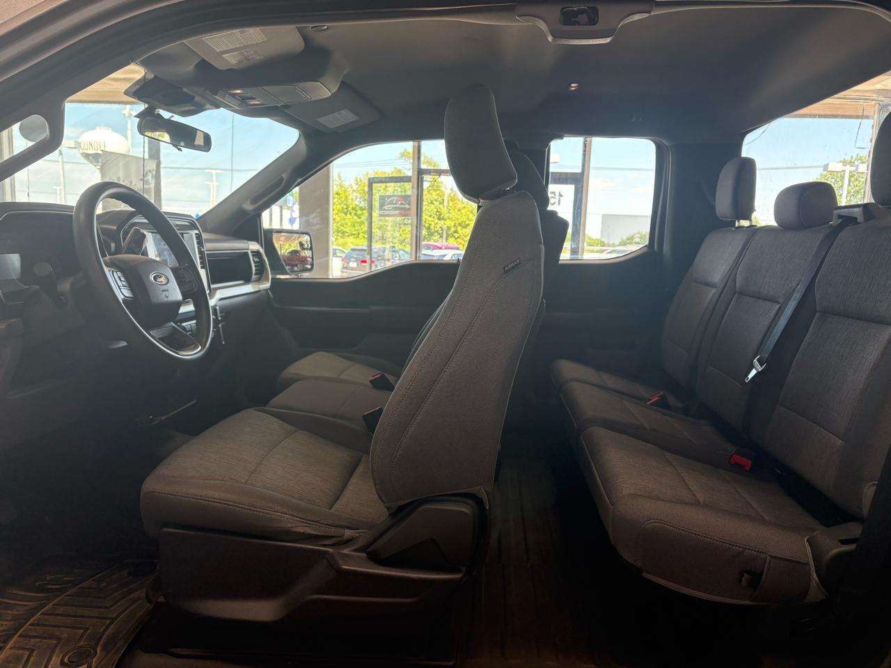 Ford F-150 XL 4WD SuperCab 6.5' Box 2022