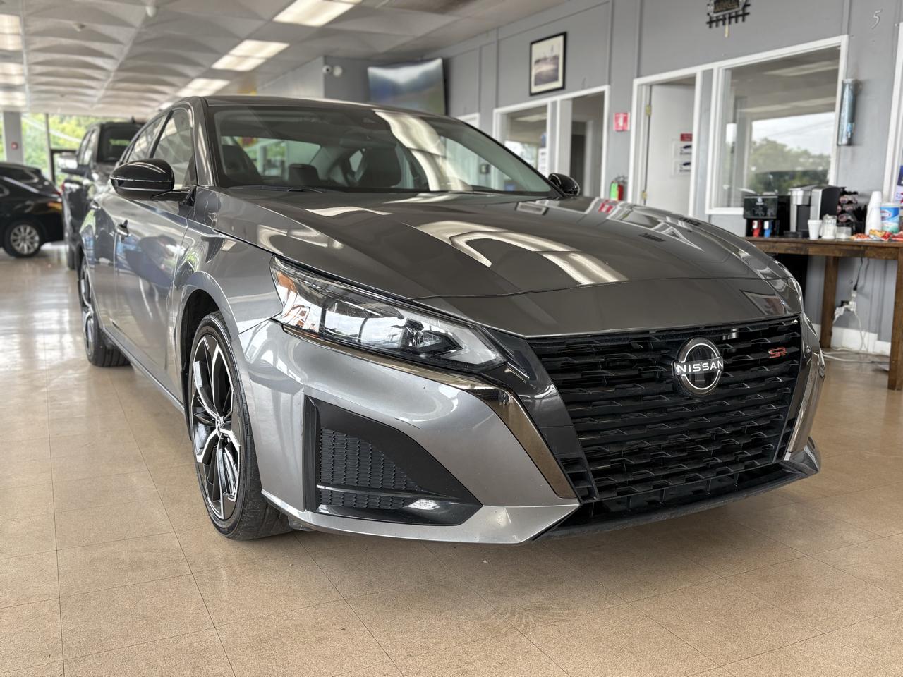 Nissan Altima 2.5 SR Sedan 2024