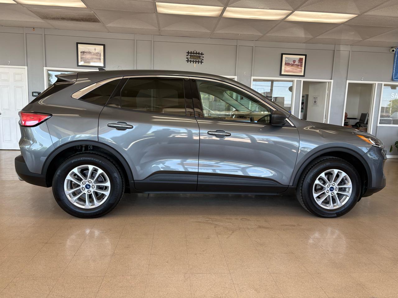 Ford Escape SE AWD 2022