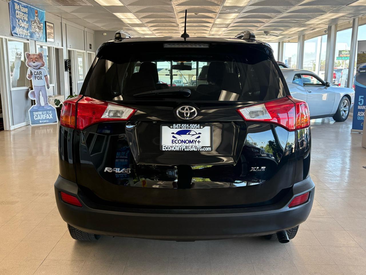 Toyota RAV4 FWD 4dr XLE (Natl) 2015