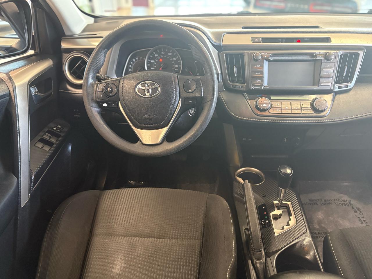Toyota RAV4 FWD 4dr XLE (Natl) 2015