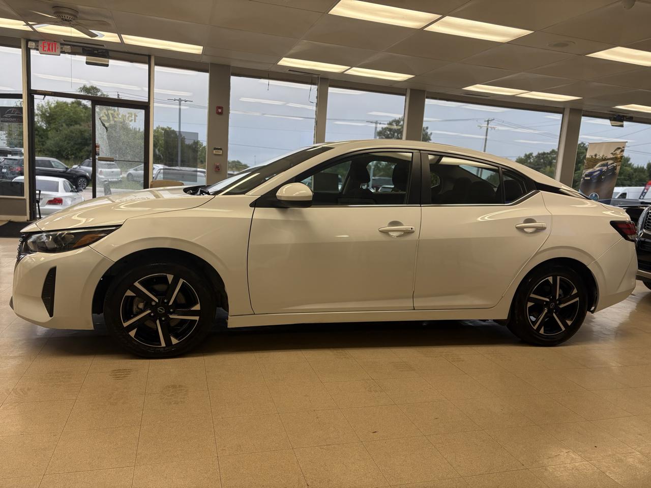 Nissan Sentra SV CVT 2025