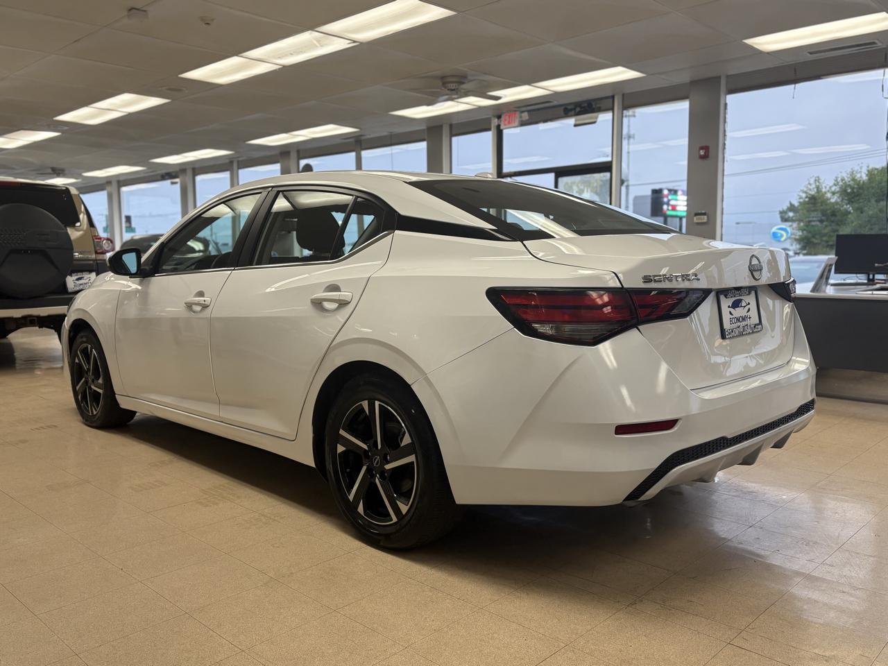 Nissan Sentra SV CVT 2025