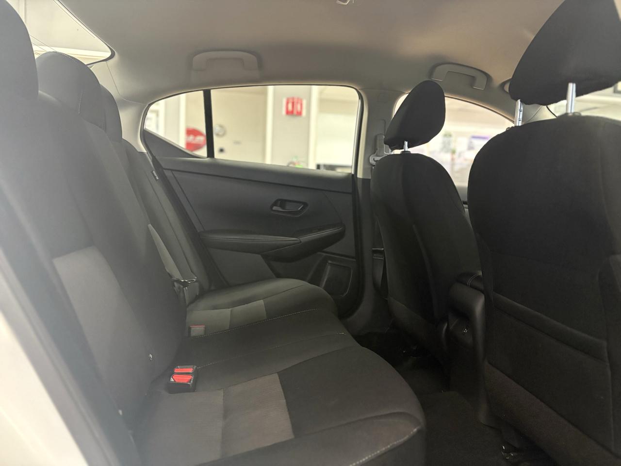 Nissan Sentra SV CVT 2025