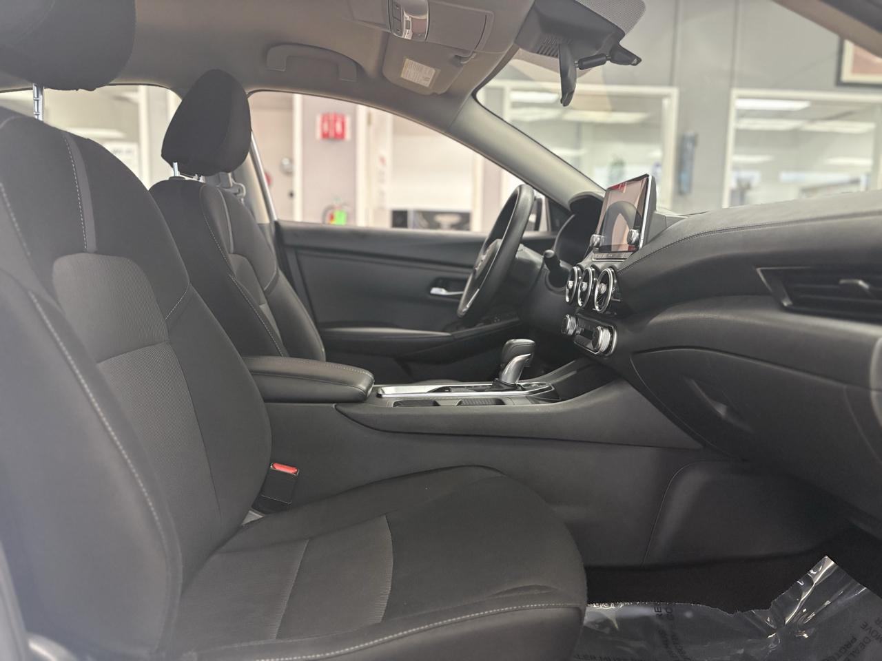 Nissan Sentra SV CVT 2025