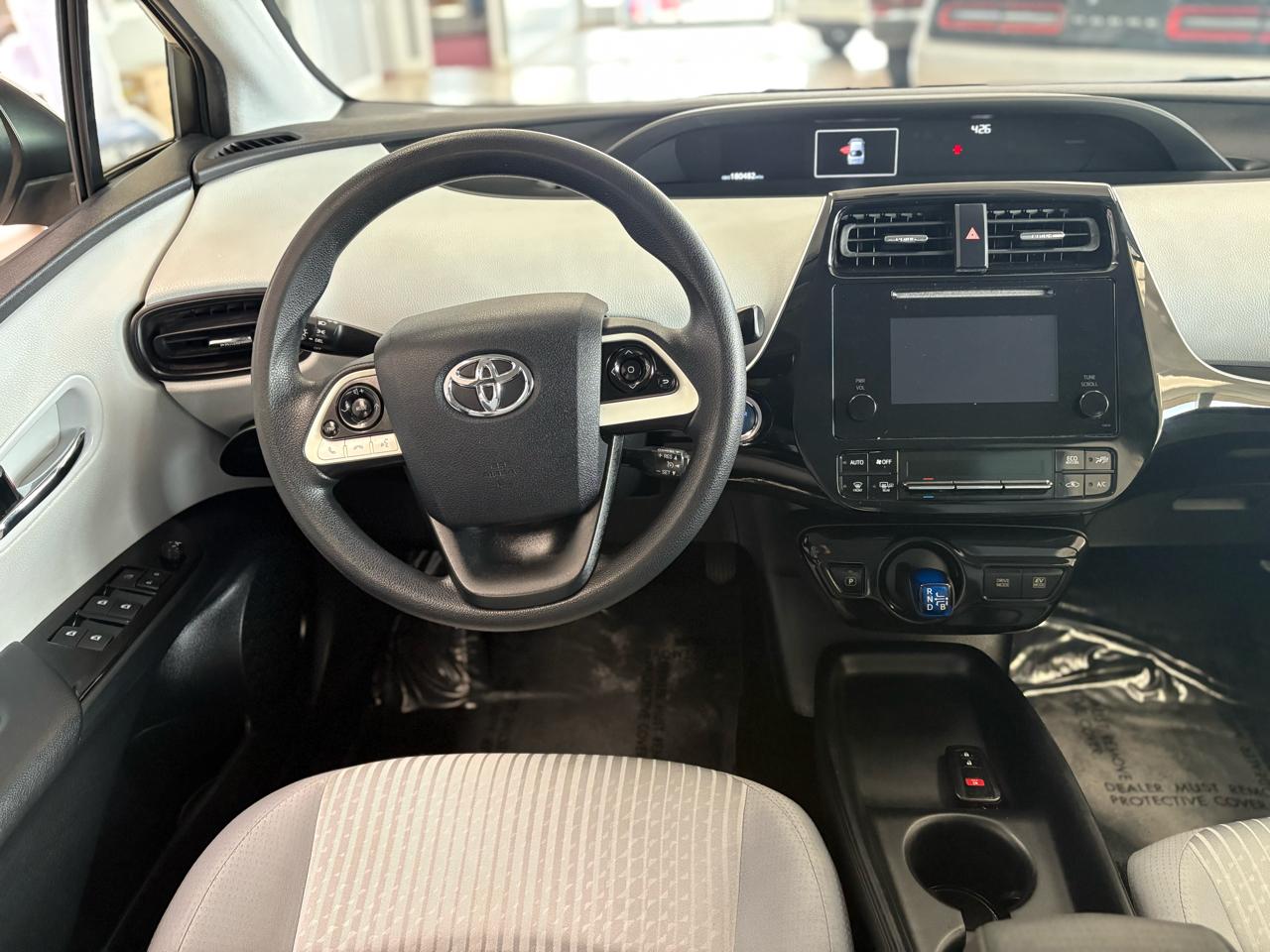 Toyota Prius 5dr HB Two (Natl) 2016