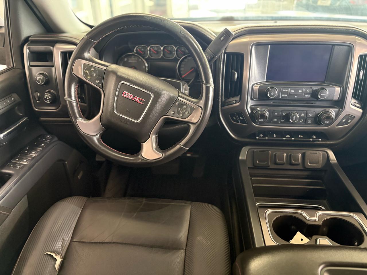 GMC Sierra 1500 4WD Crew Cab 153.0" SLT 2017