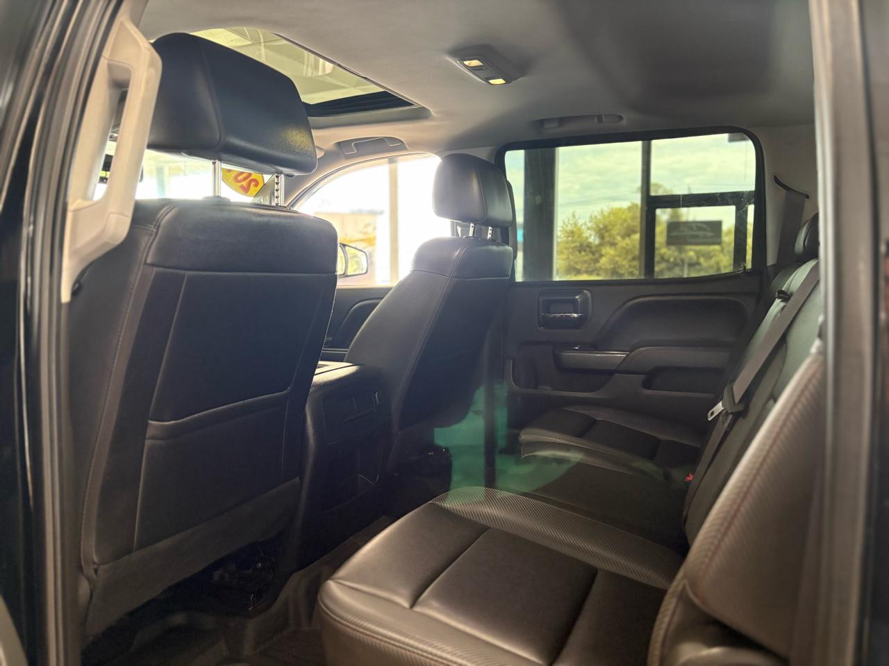 GMC Sierra 1500 4WD Crew Cab 153.0" SLT 2017