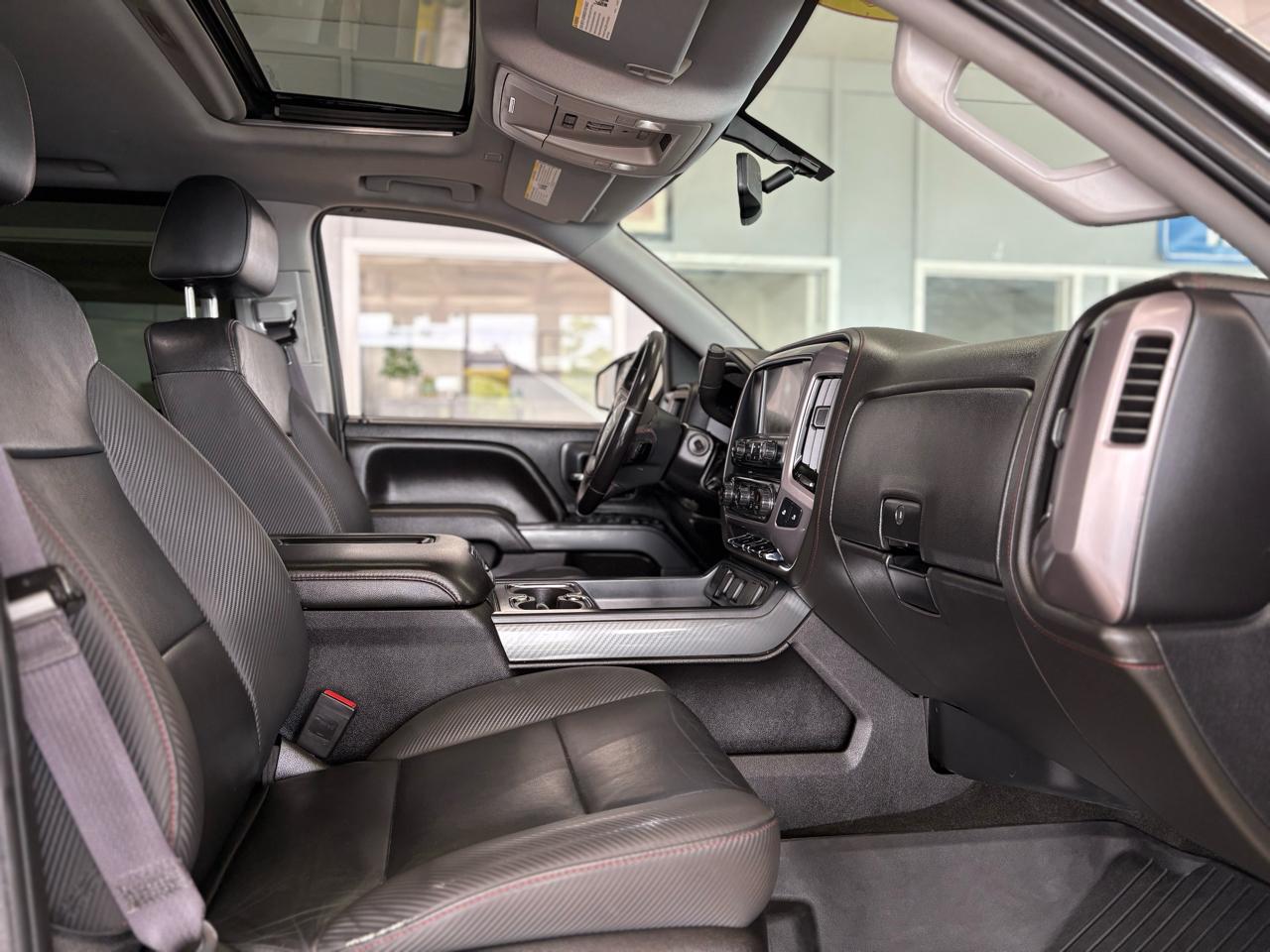 GMC Sierra 1500 4WD Crew Cab 153.0" SLT 2017