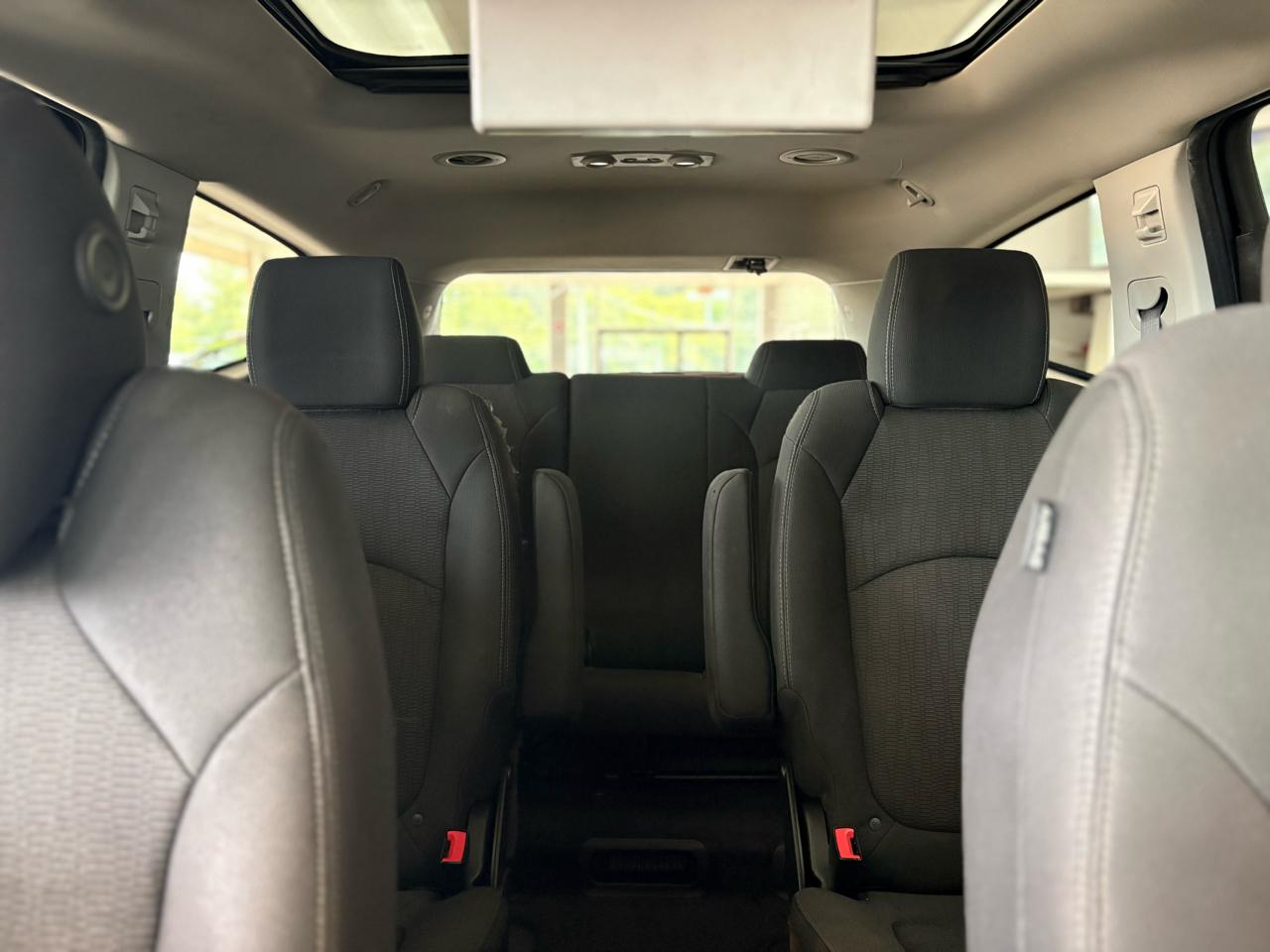 Chevrolet Traverse AWD 4dr LT w/1LT 2015