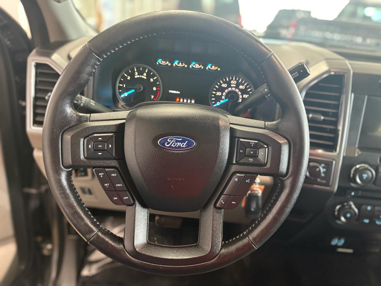 Ford F-150 XL 4WD SuperCrew 5.5' Box 2018