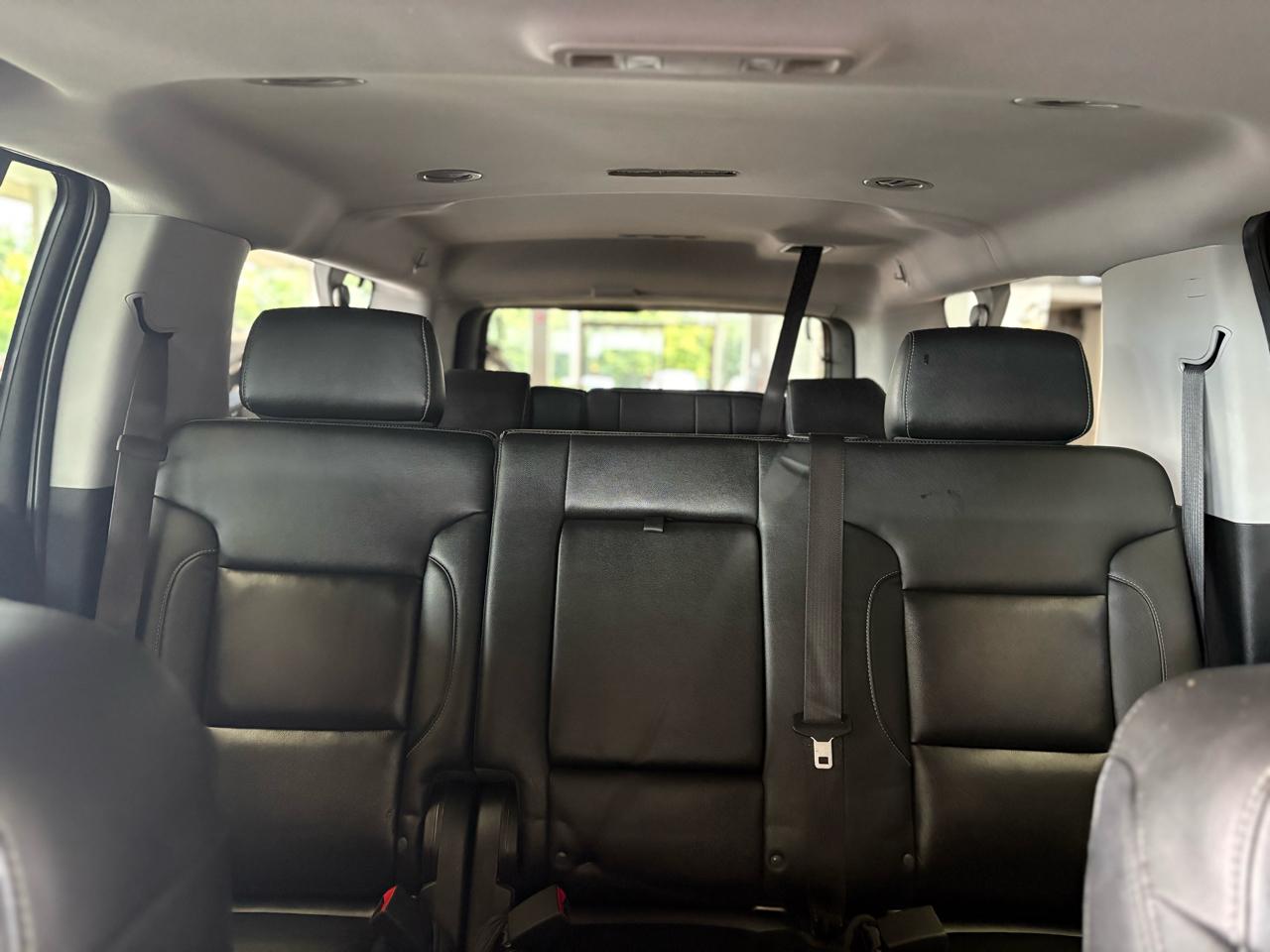 Chevrolet Suburban 4WD 4dr LT 2020