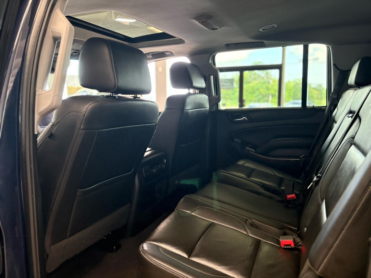 Chevrolet Suburban 4WD 4dr LT 2020