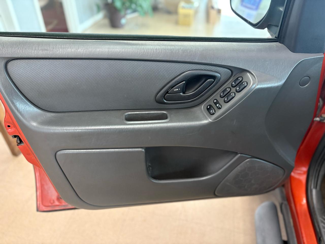 Ford Escape 4WD 4dr I4 Auto XLS 2007