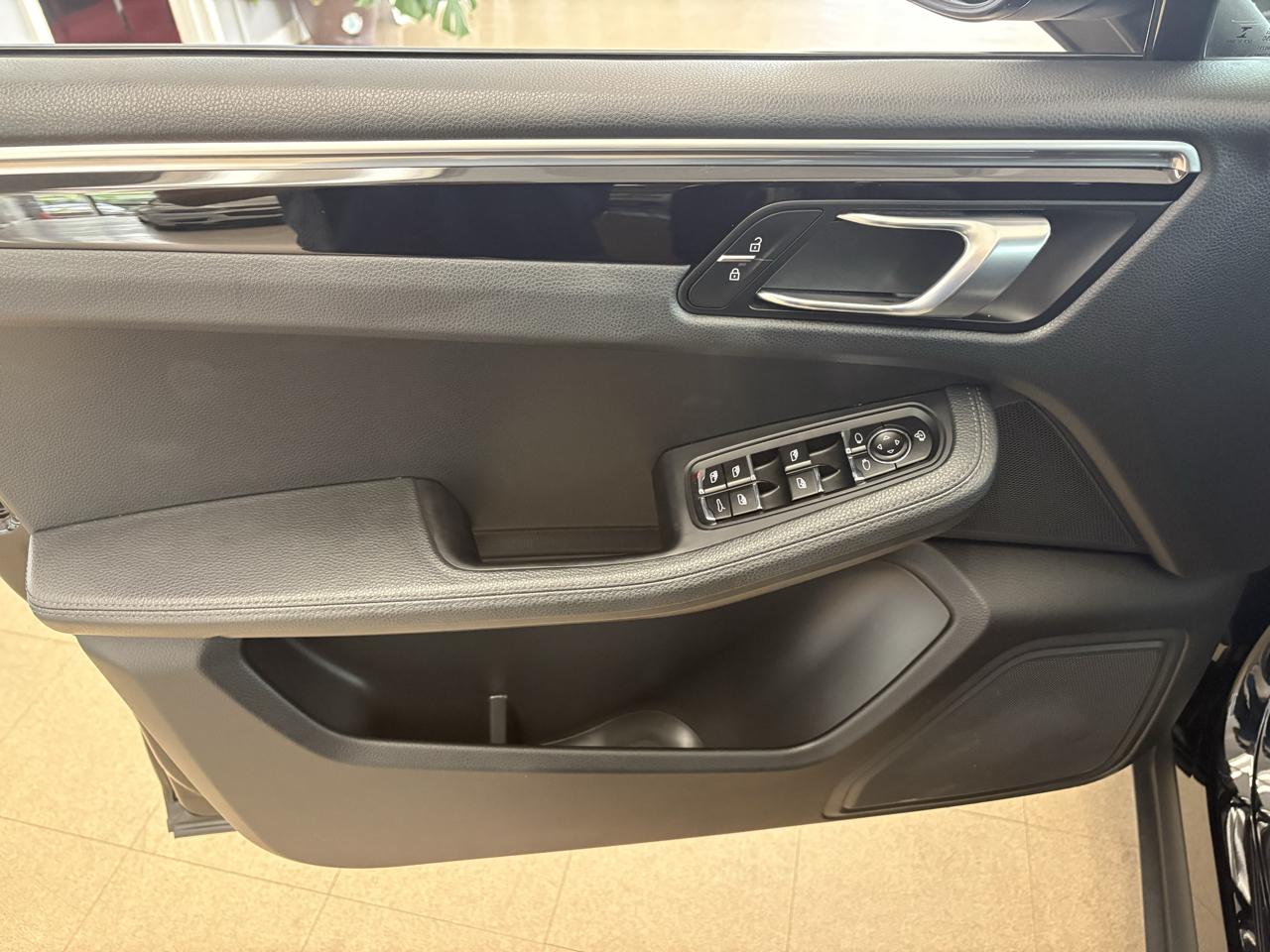Porsche Macan AWD 2019