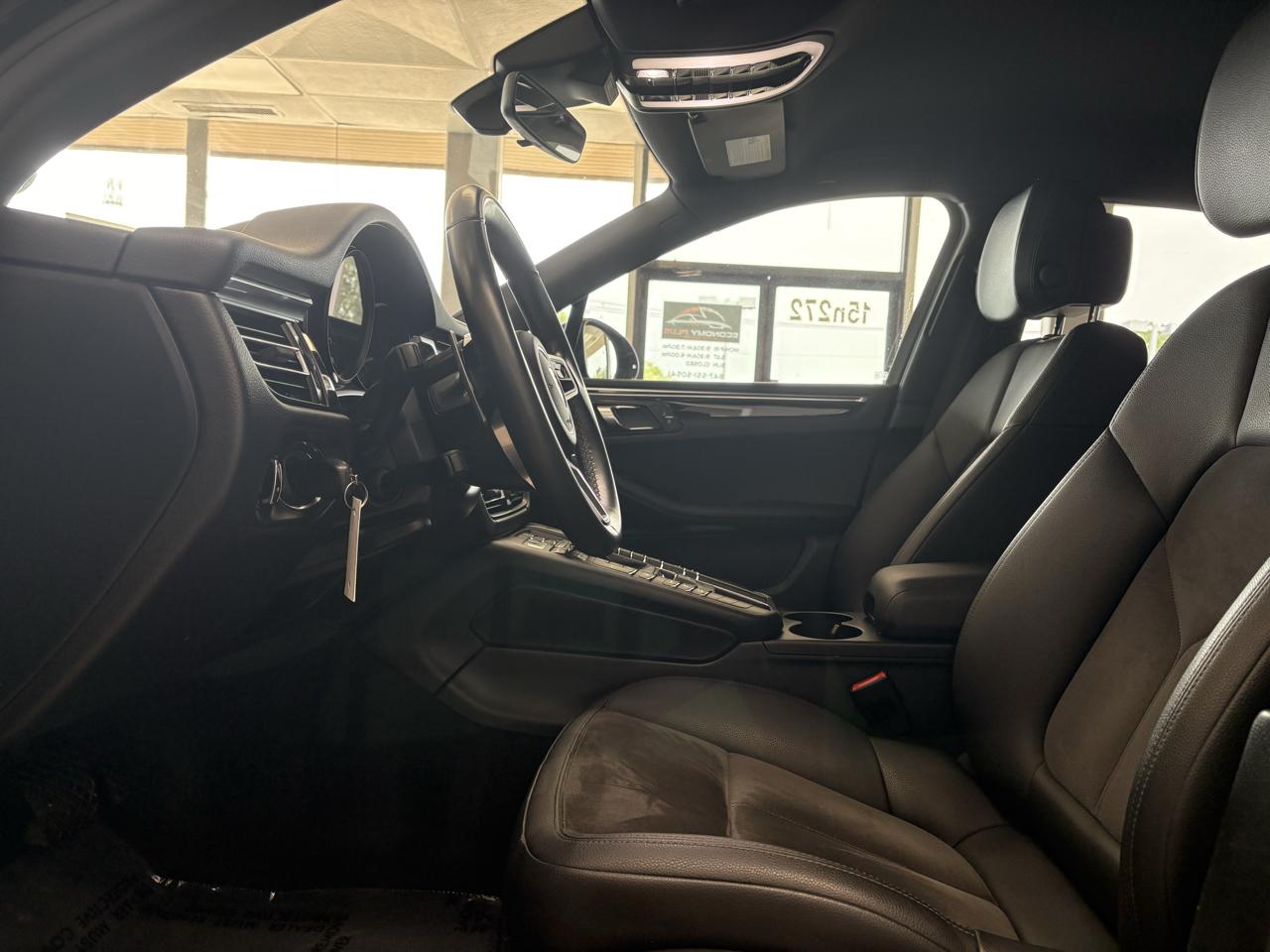 Porsche Macan AWD 2019