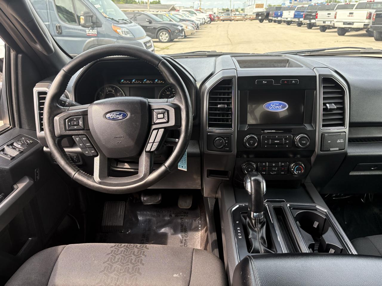 Ford F-150 XL 4WD SuperCrew 5.5' Box 2020