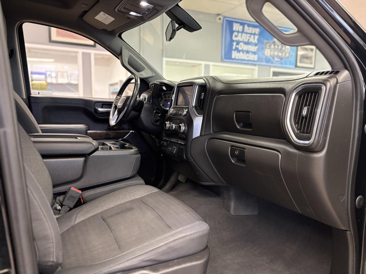 GMC Sierra 1500 4WD Crew Cab 147" SLE 2019