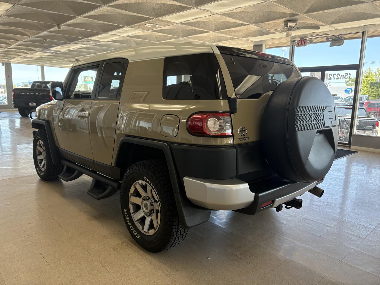 Toyota FJ Cruiser 4WD 4dr Man (Natl) 2014