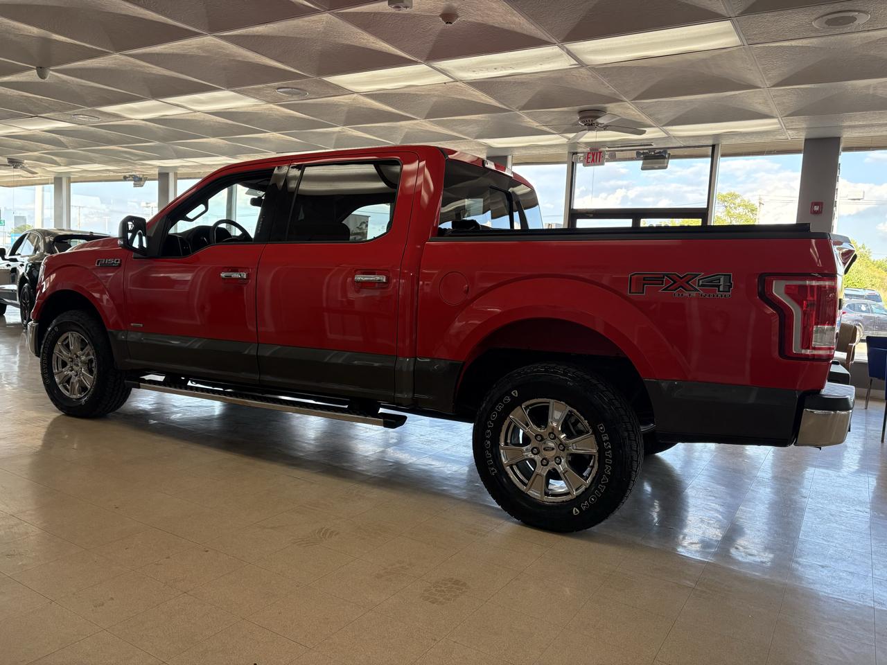 Ford F-150 XL 4WD SuperCrew 5.5' Box 2017