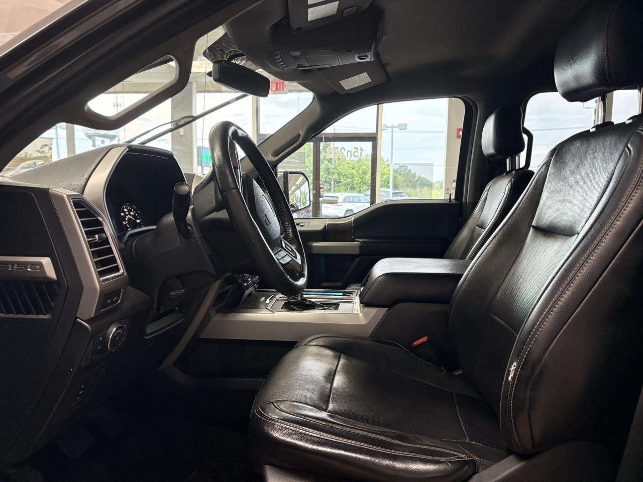 Ford F-150 4WD SuperCrew 145" XLT 2016