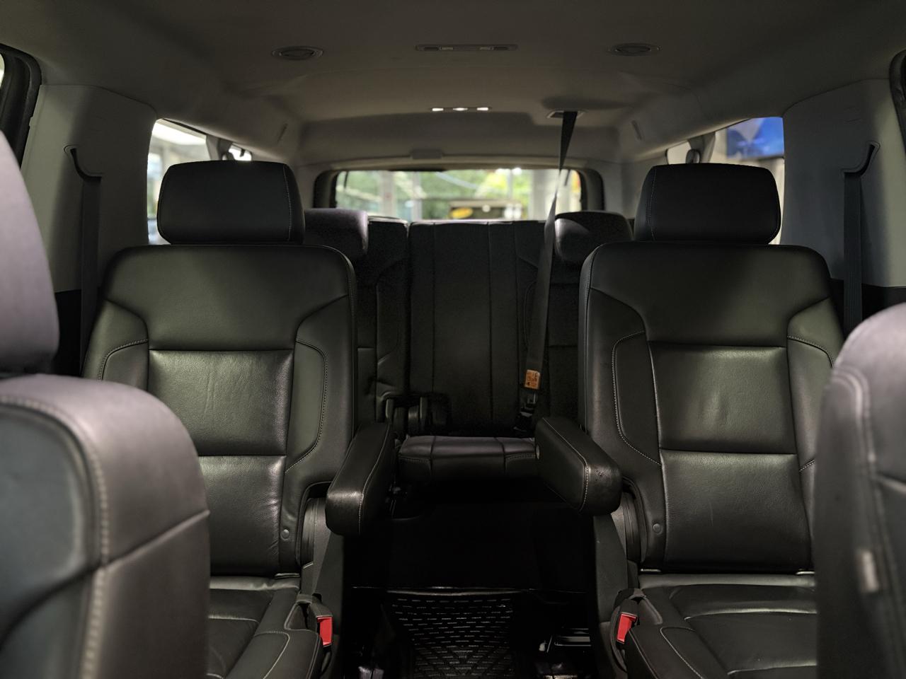 Chevrolet Suburban 4WD 4dr LT 2020