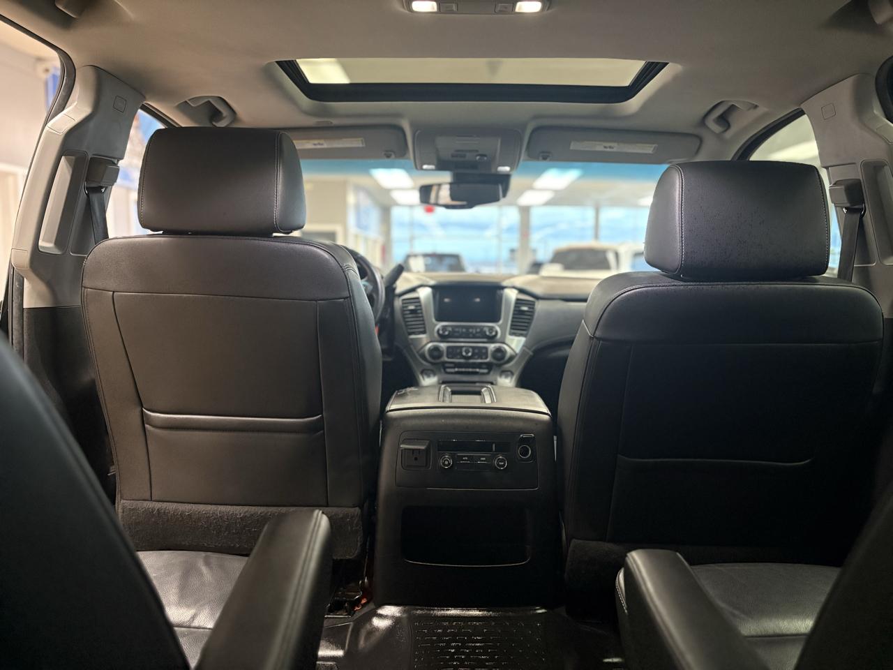 Chevrolet Suburban 4WD 4dr LT 2020