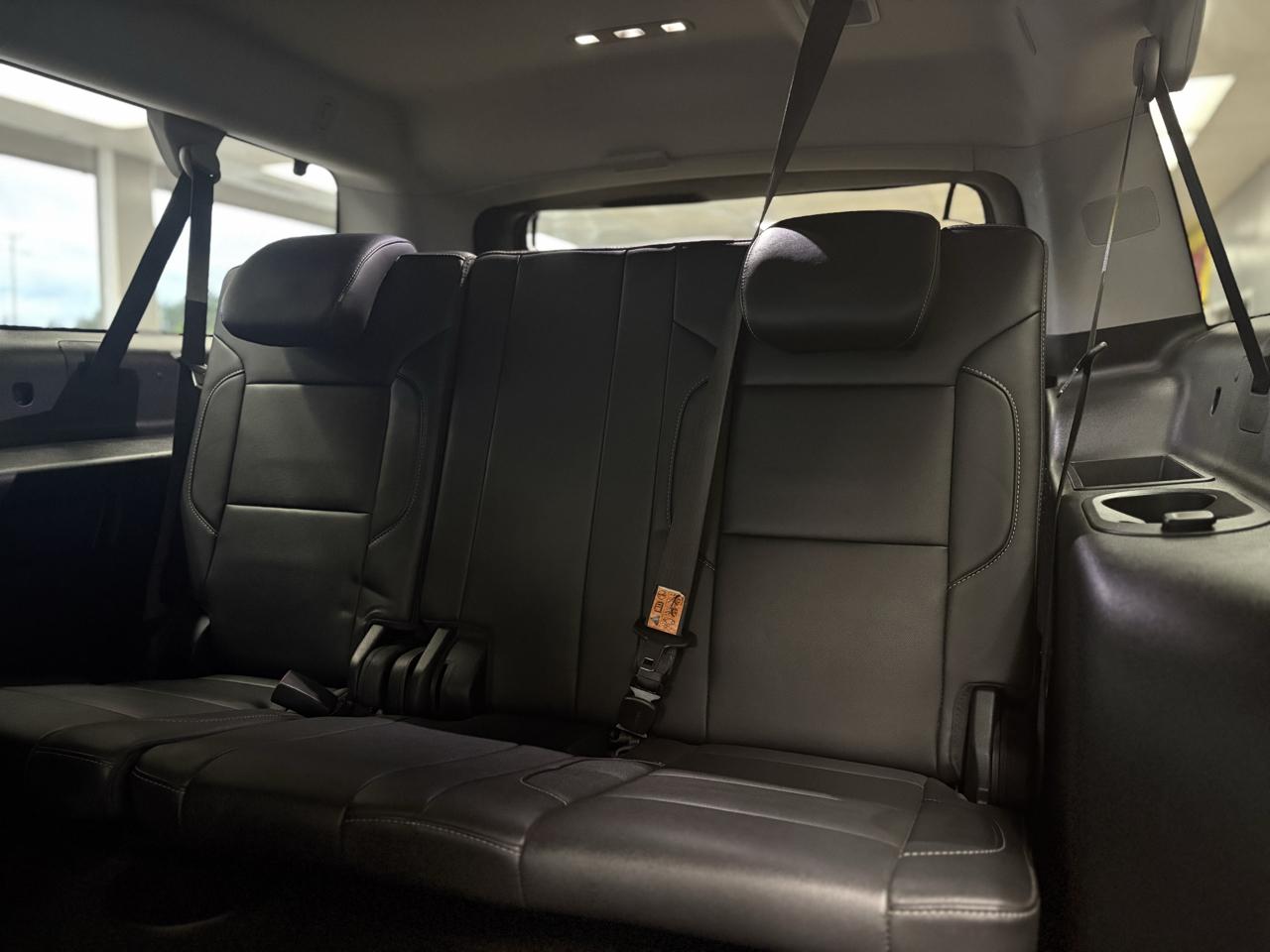Chevrolet Suburban 4WD 4dr LT 2020